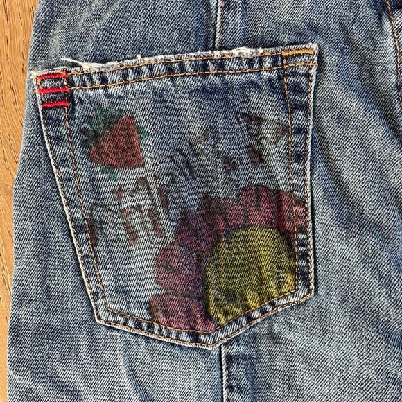 Women's Blue Jeans with Embroidered Pockets - Picture 14 of 14